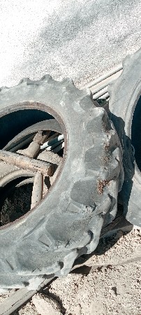 12 ના ટાયર vesvana છે