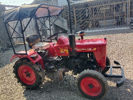 યુવરાજ 215