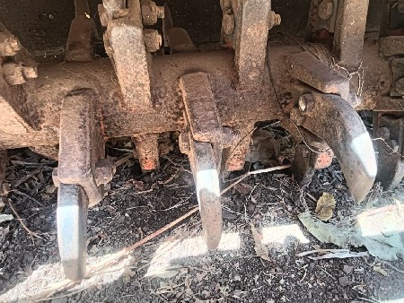 એરો વેચવાનો છે.