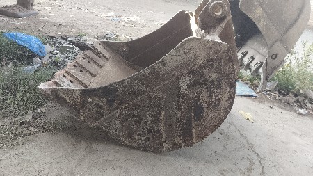 jcb baket vechvanu che