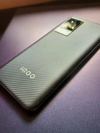 IQOO 9 mobile vechva no che