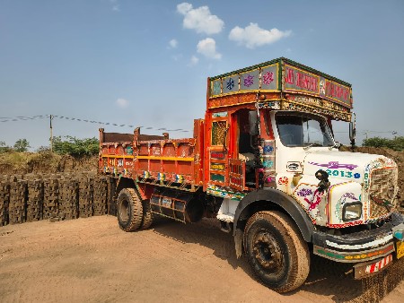 थंबनेल 3