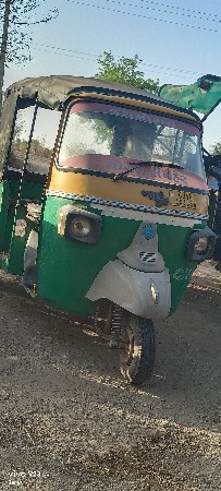 piaggio રીક્ષા