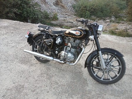 બુલેટ વેચવાનુ છે