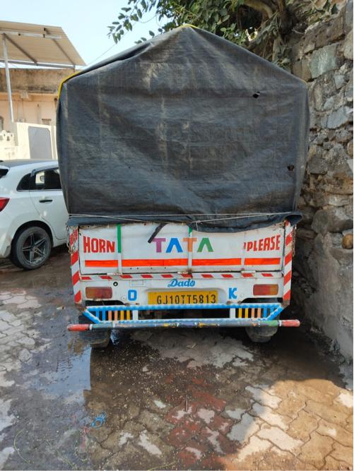 આ ગાડી વેચવાની છે