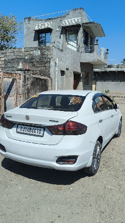 Ciaz 2018  model top model