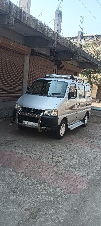 વેચવાની છે