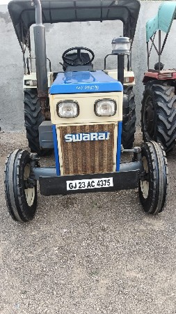 સ્વરાજ 735