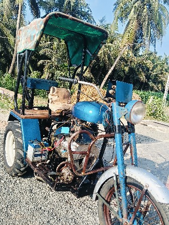 थंबनेल 2