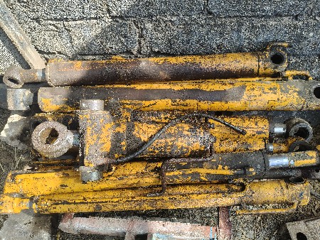 જેસીબી 3DX નો માલ મળછે