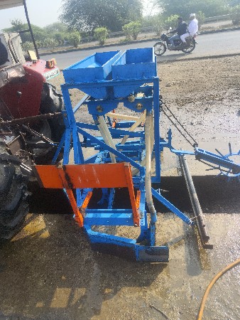 ઓરની વેચવાની છે