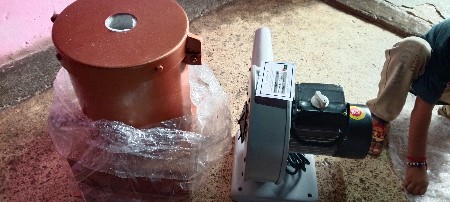 પીતળ અને ટીન ઓગળવામાટે ગેસભટી