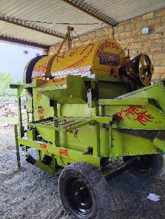 થ્રેશર વેચવાનું છે