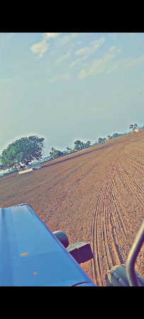 જમીનનું લેવલીંગ કામ કરી આપશું