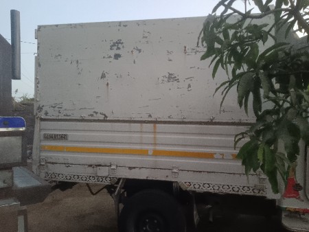 થંબનેલ 3