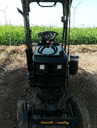 મીની ટ્રેક્ટર વેચવાનું છે