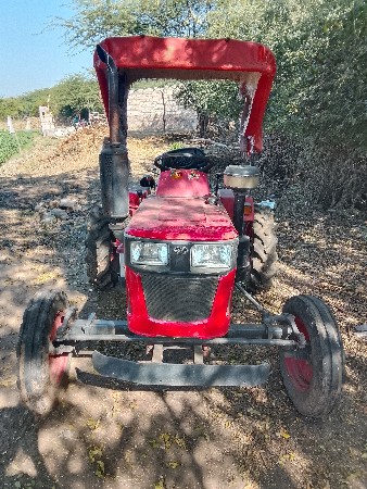 વેચવાનું છે