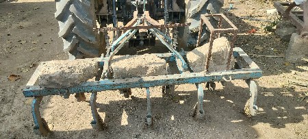 આ દાતી વેચવાની છે