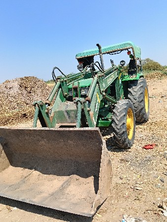 john deere 5310. 4wd