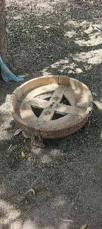 ઘંટી નું થાળું