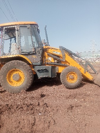 2014 મોડલ વેચવાનું છે