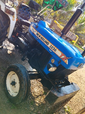 ટ્રેક્ટર ન્યુ હોલેન્ડ