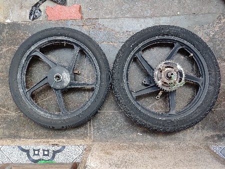 hero honda original megh weel 2