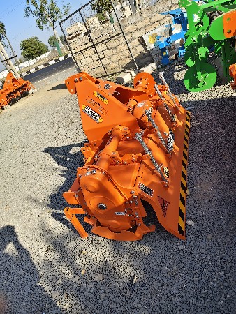 थंबनेल 4