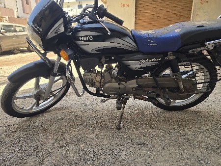 પેલનડર ગાડી વેચવાની છે