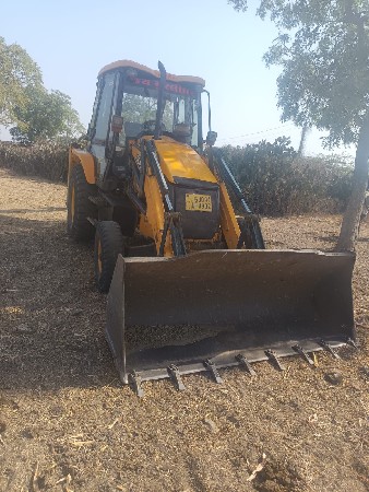JCB