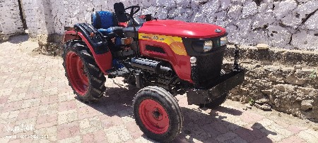 Jivo 225 Model 2023 
Power Steering