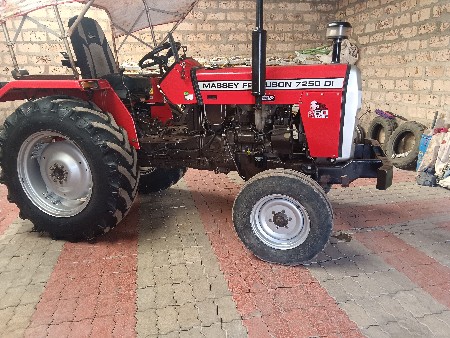 ટ્રેક્ટર વેચવાના છે