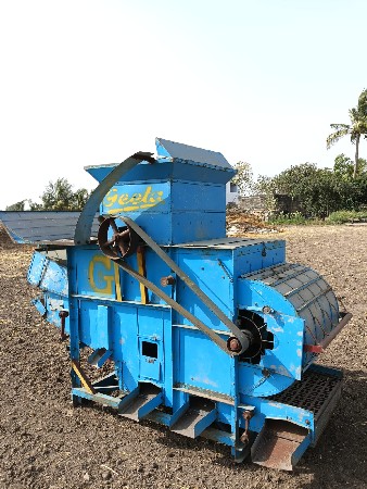 ટ્રેક્ટર ઉપર ચાલે ઓપનર