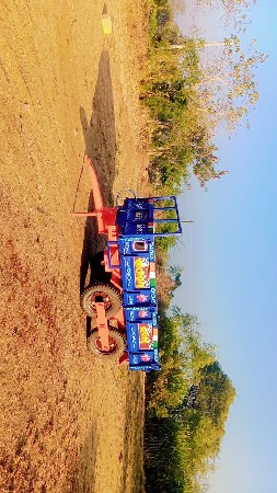 જય સીતારામ નું ફોરવીલ ટેલર વેચવાનું