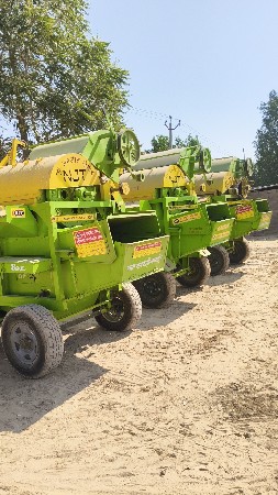 થંબનેલ 3