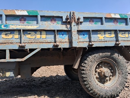 થંબનેલ 3