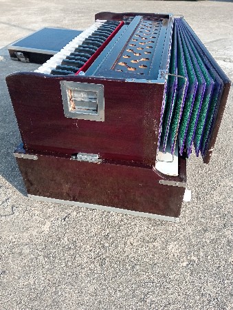 થંબનેલ 2