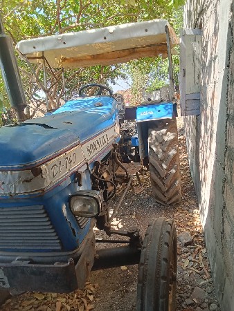 વેચવાનું છે