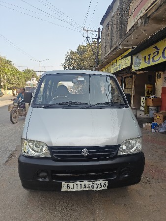 ઈકો ગાડી વેચવાની છે