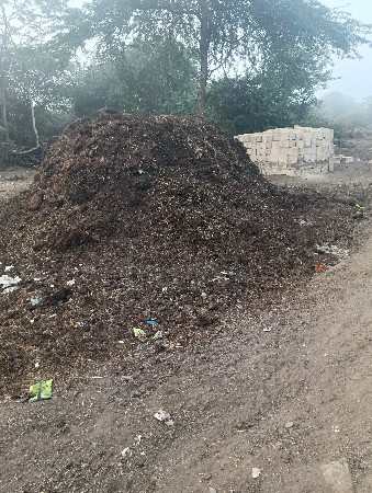 ખાતર વેચવાનો છે