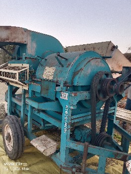 થ્રેસર વેચવાનું છે