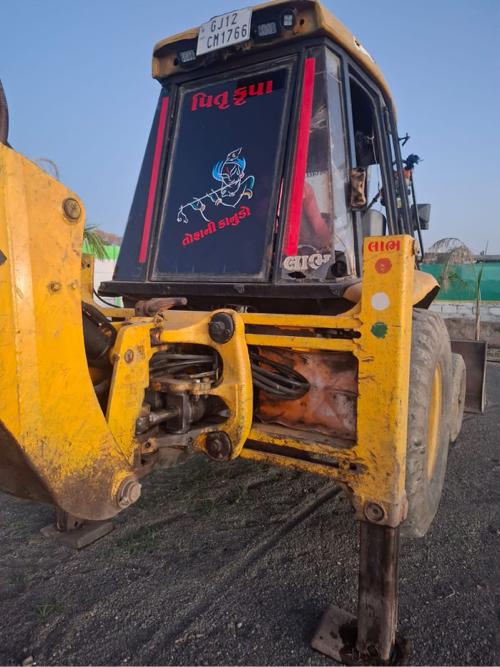 થંબનેલ 2