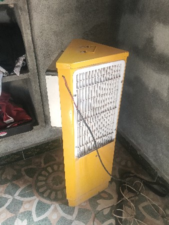 જેસીબી નો કલર