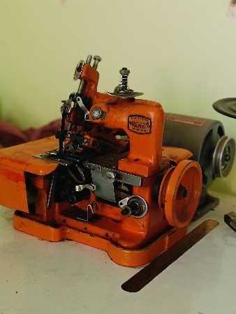 Foll interlock machin