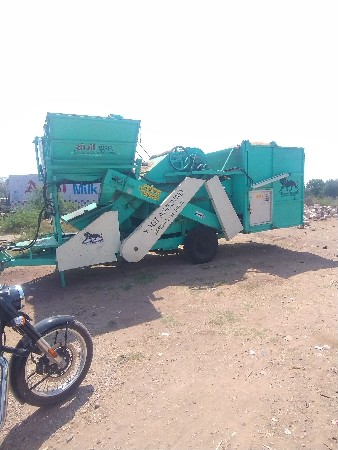 યોગી ડબો વેચવાનો છે.