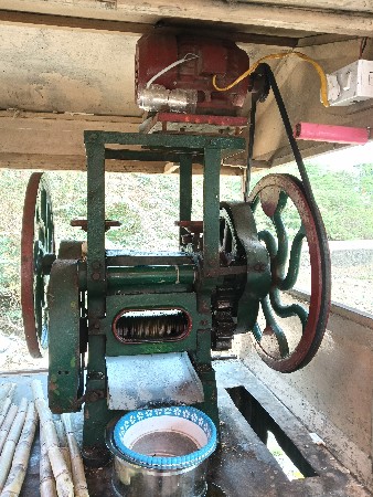 थंबनेल 3