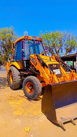 jcb 2006