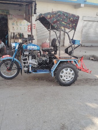 nava saneda leva mate mado