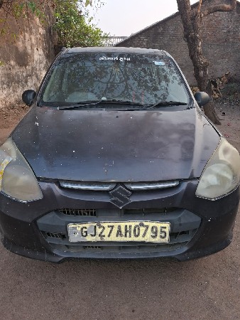 ફોરવિલ વેચવાની છે