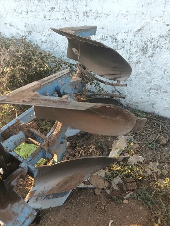 હળ બેનું